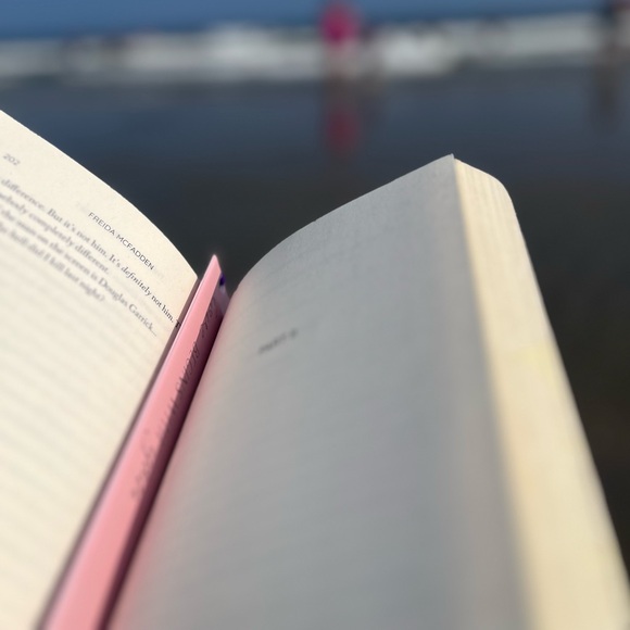 Meet your Posher, Hattie - Picture 5 of 16